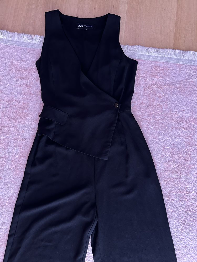 Гащеризон на Zara