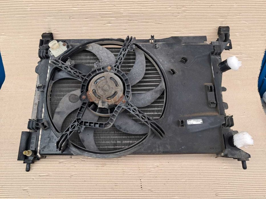 Opel Corsa D, radiator APA cu electroventilator GMV si rezistenta