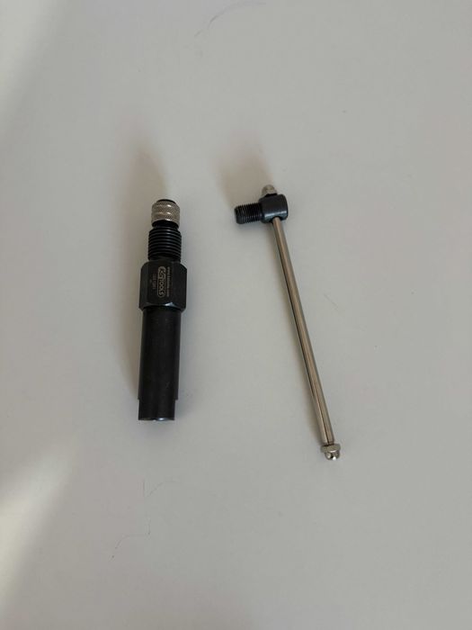 Fus filetat/Ax hidraulic dispozitiv indreptat aripa KS TOOLS 122.1281