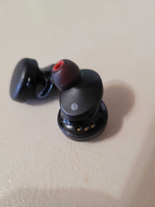 Слушалки Sony WF-XB 700