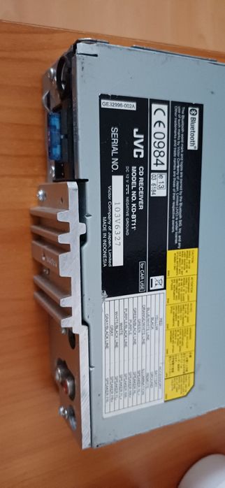 Casetofon JVC cu Bluetooth