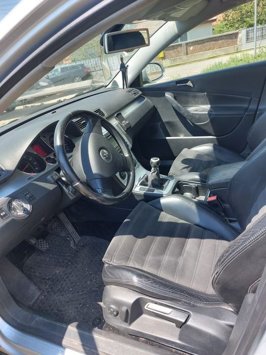 Vând Vw Passat B6 1.6 6 trepte