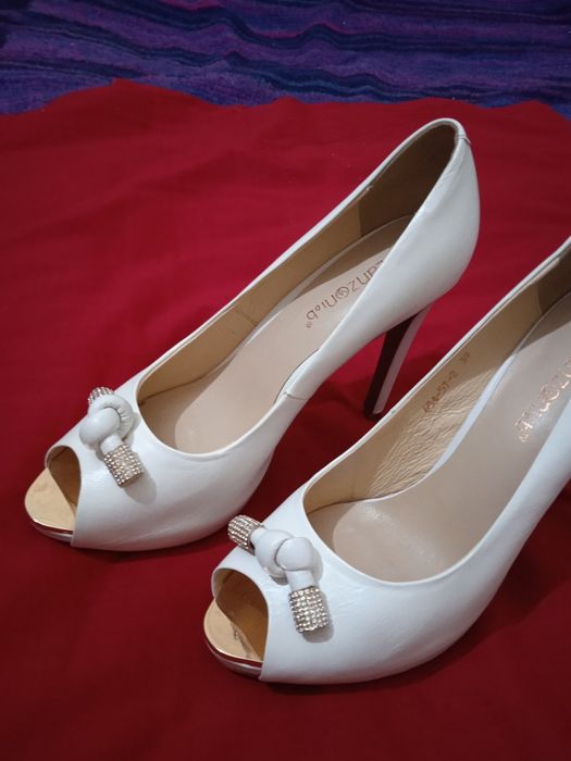 Туфли женские Новые модельные