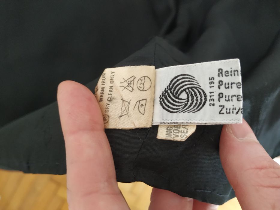 Fusta lana, asimetrica ESCADA 38