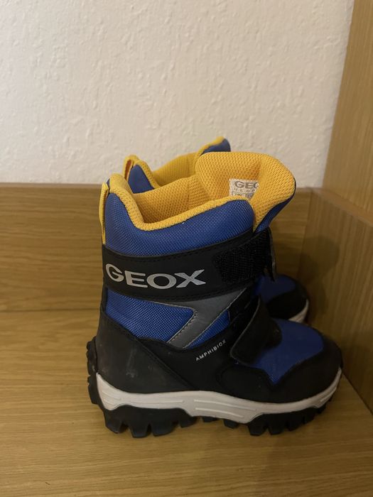 Детски зимни ботуши GEOX