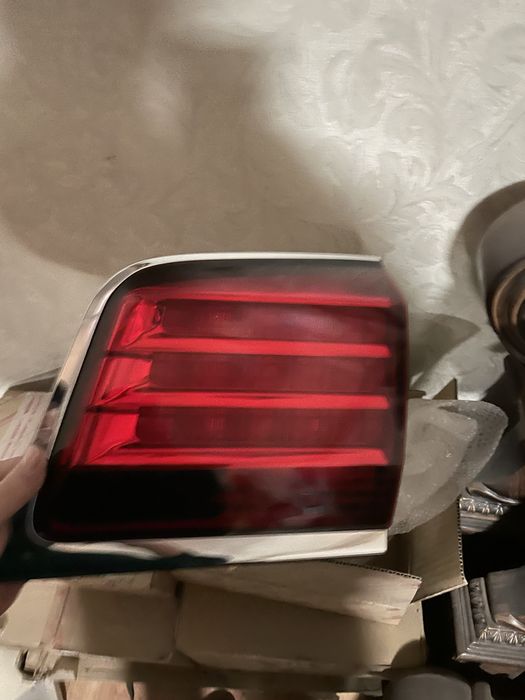 Lexus 570lx faralari sotiladi sotsaniya ideal aybi yoq remont bumagan