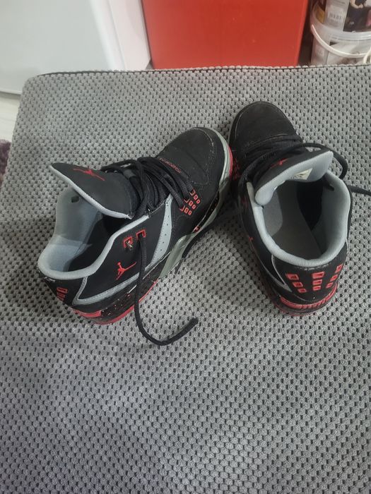 Jordan  purtați de câteva ori