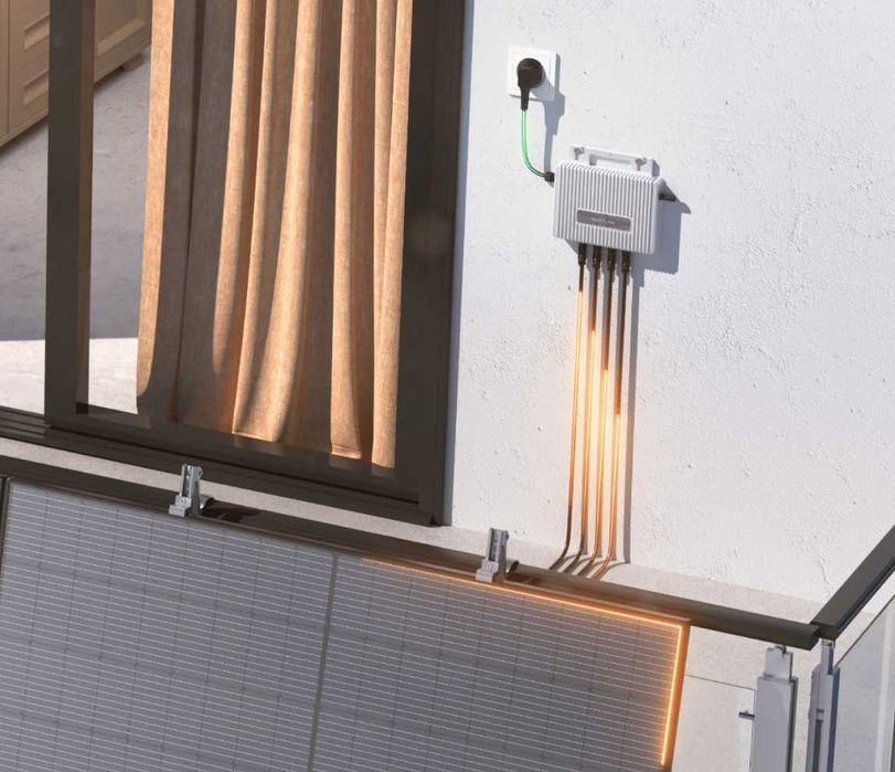 Ecoflow STREAM Microinverter 900W + Accesorii: cablu AC + 4 cabluri PV