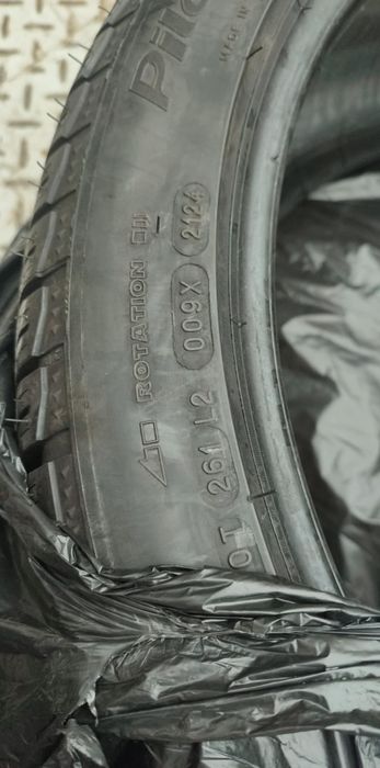 Като нови  Mишелин Алпин РА4 255/40/20 на по малко от 2000км.