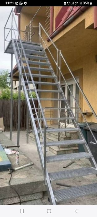 De vânzare scări zincate 600x80