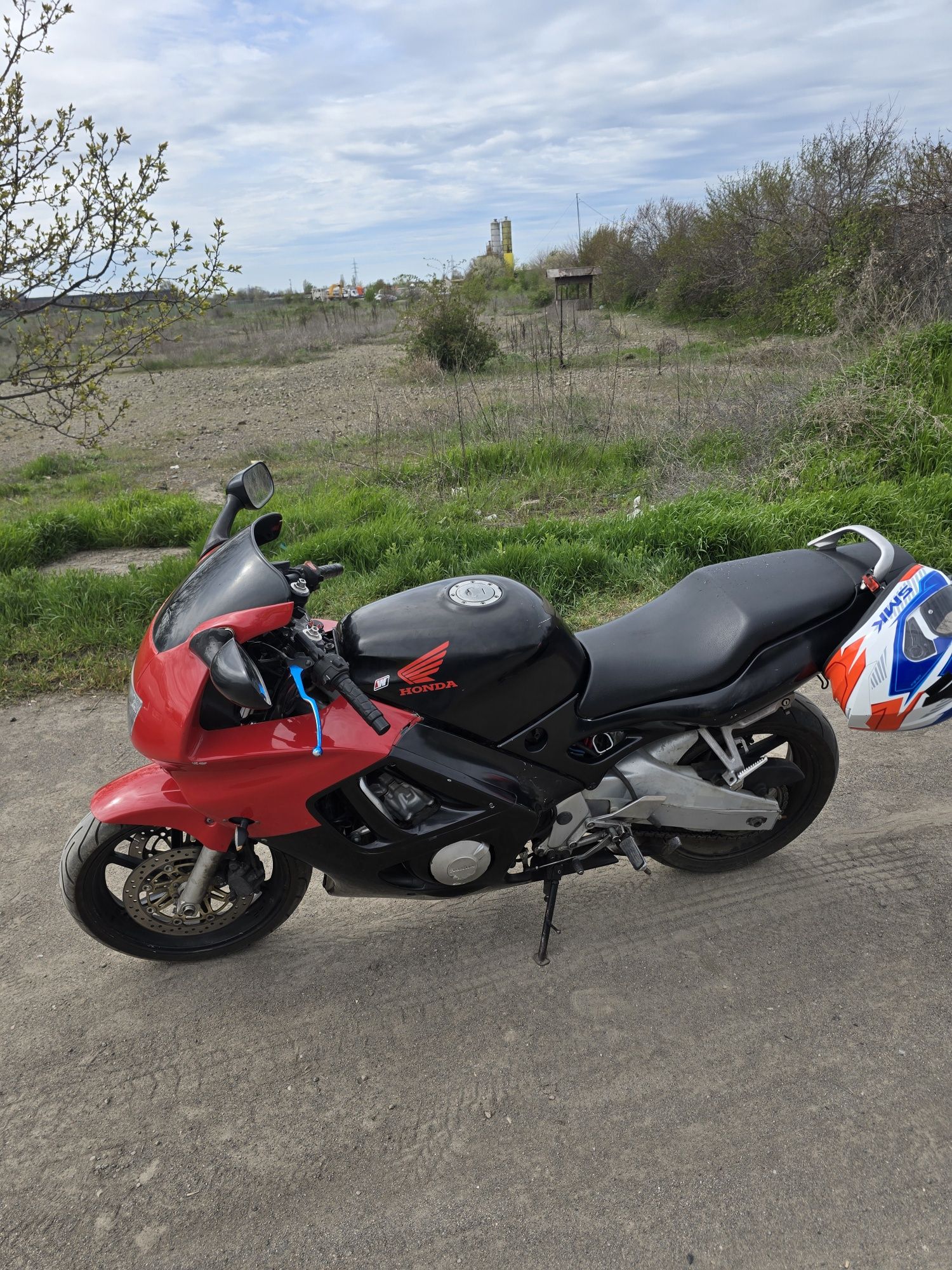 Vând Honda cbr 600 F3