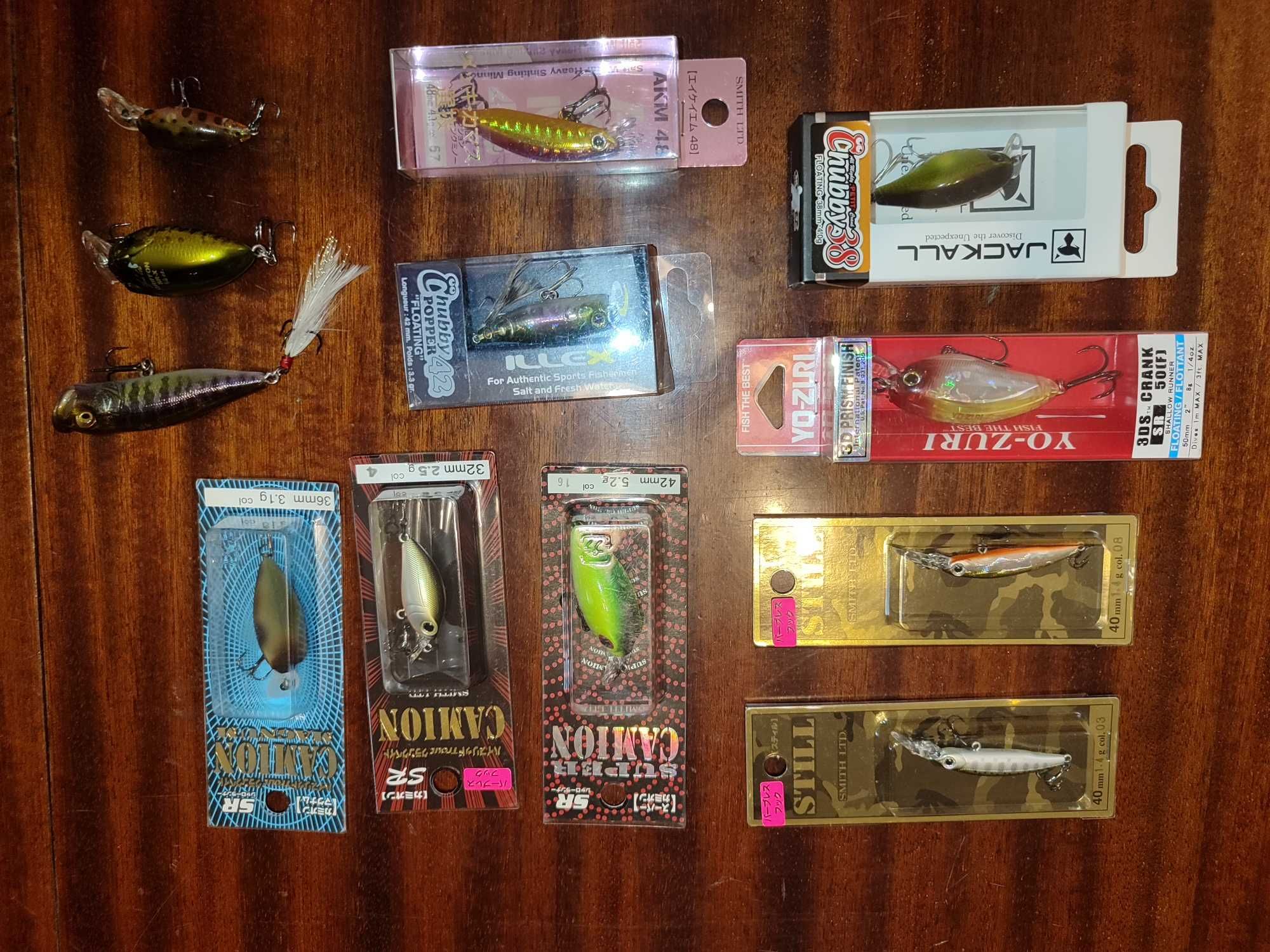 Воблери,калъфи и рибарска чанта Smith Camion,Megabass,Ima,Shimano