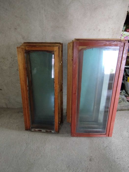 Uși și ferestre lemn masiv " Stejar "