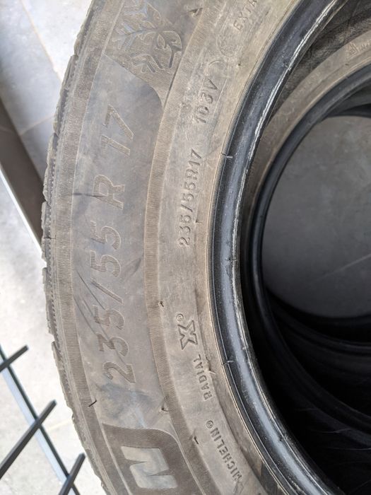 235/55/17 Michelin Pilot Alpin 5