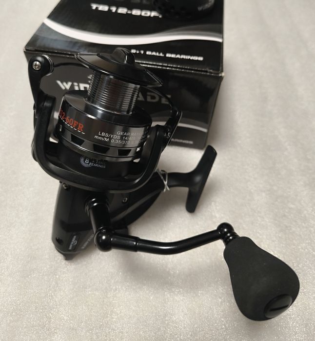 SET 2 Mulinete Wind Blade TB12-60FR, Baitrunner, Tambur metalic 8+1 Ru