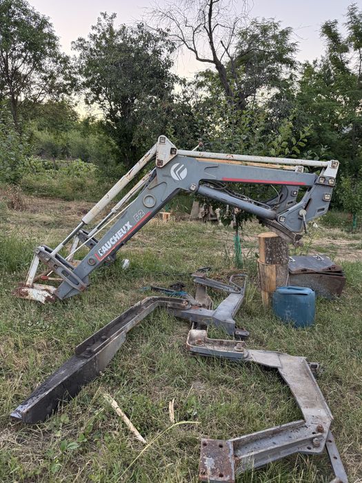 Incarcator frontal faucheux 3000e tractor fiat serie 90 80 100