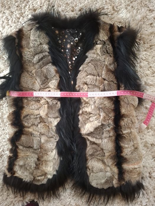 Vesta din blana naturala