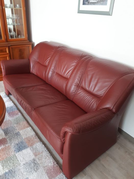 Vând mobila de sufragerie