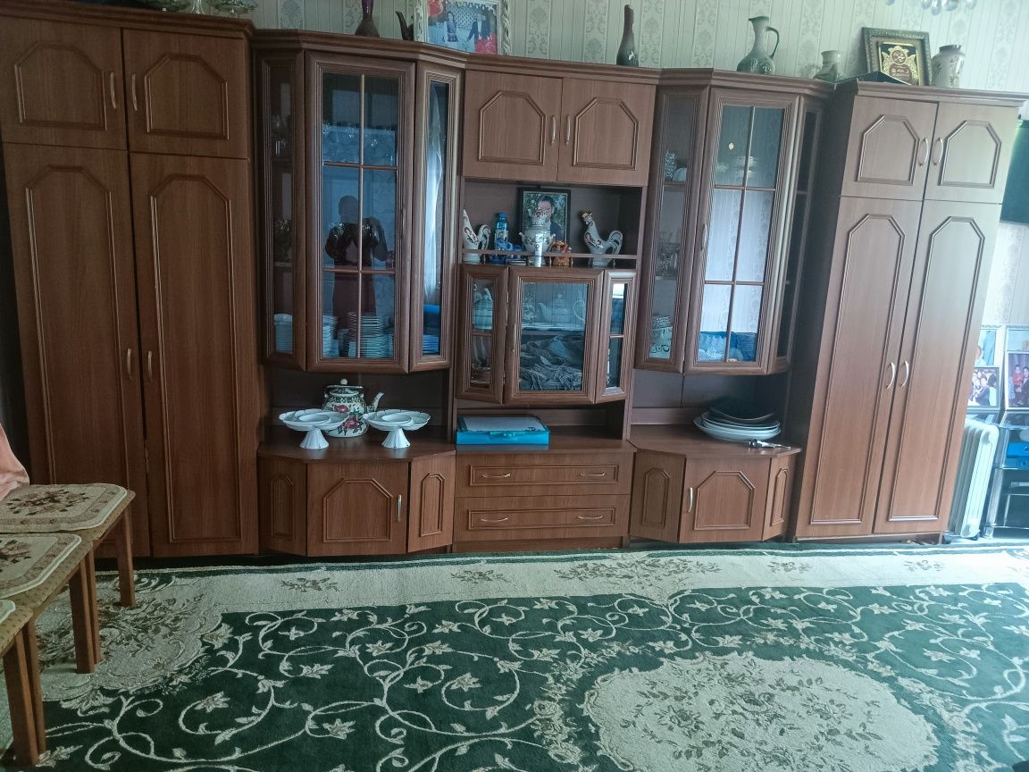 Продам горку в зал