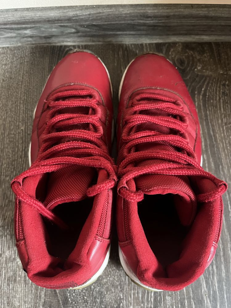Обувки Jordan 11 Retro Win Like 96