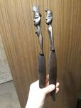 Два декоративни дървени прибора