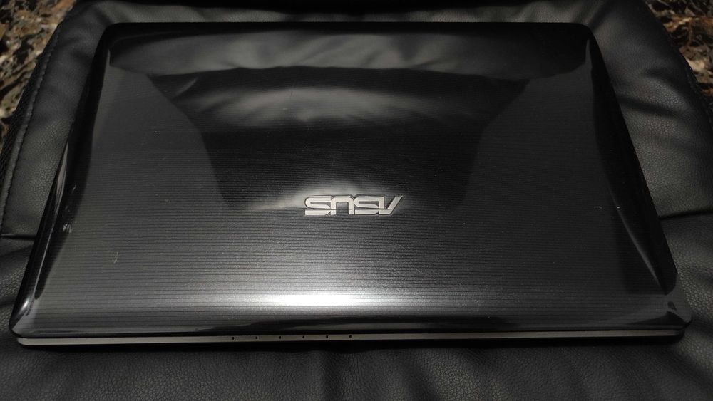 Laptop Asus K52F