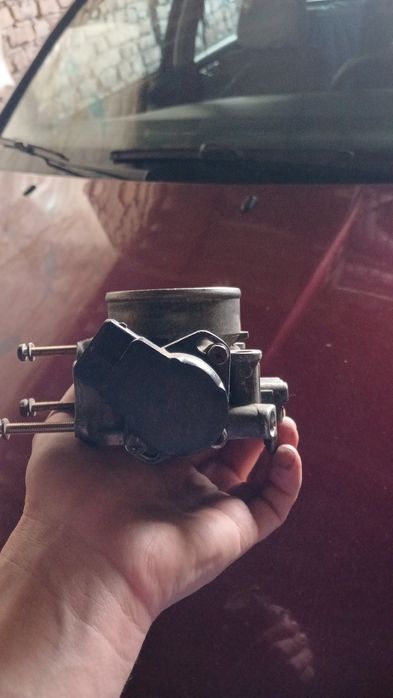 Запчасти Мазда Метцубиси.