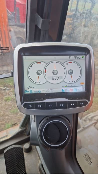 Excavator pe roti Doosan DX 140 W impecabil 2800 ore