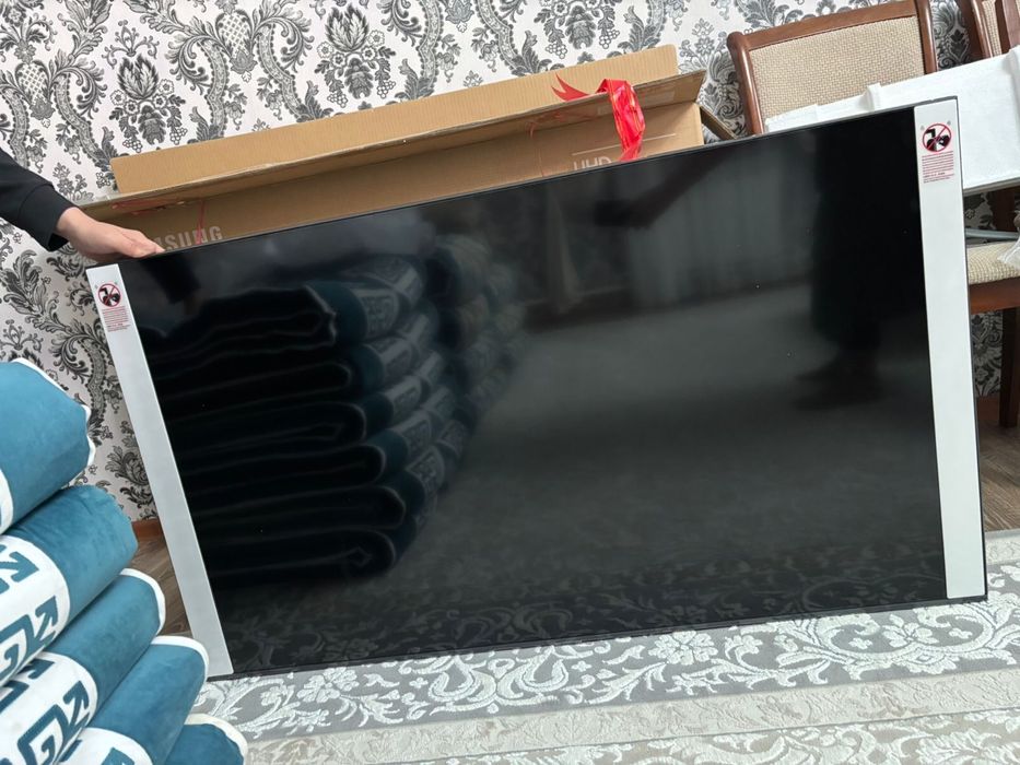 Новый телевизор Самсунг