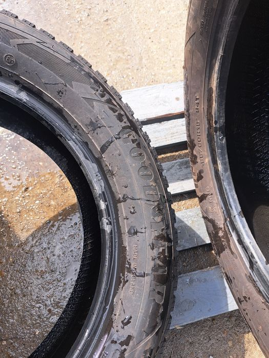 Anvelope de iarna 185-60r15 Goodyear