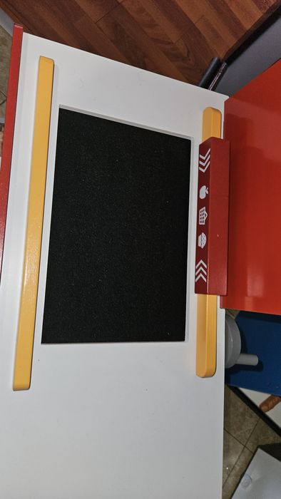 Vand super market din lemn Kaufland