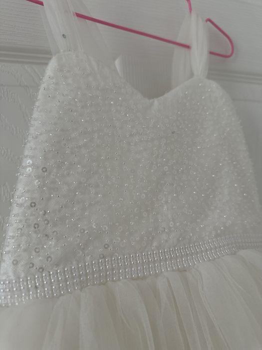 !!!Промо!!!Булчинска рокля за 6/7 години