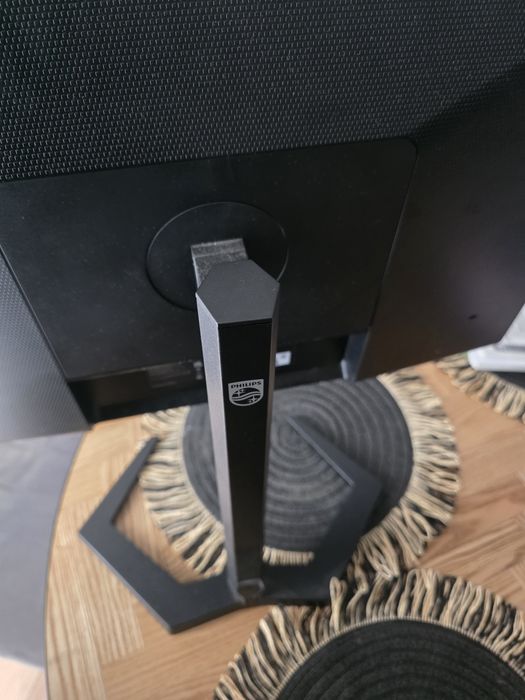 Monitor Gaming Envia 24 Inch Full-HD