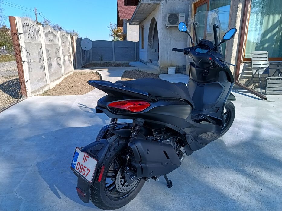 Piaggio Beverly 400 Hpe