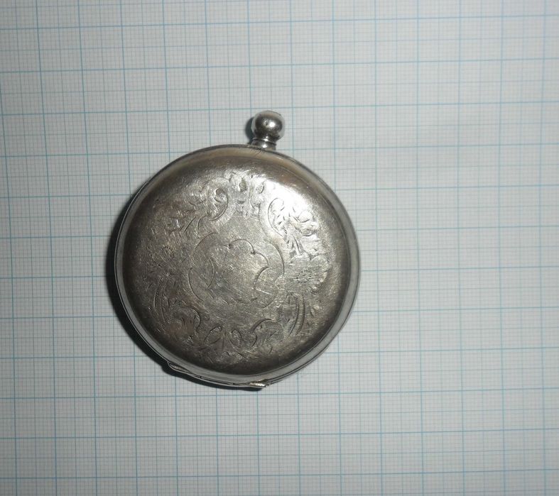 Корпус (часть) от серебряных швейцарских часов, 84 проба