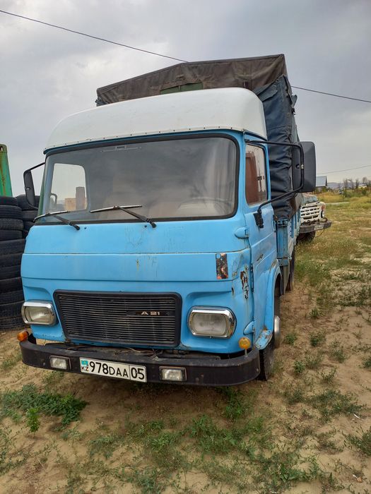 Продам машину Авия