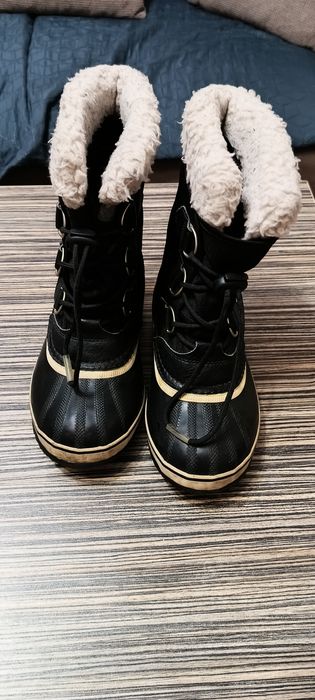 Детски ботуши, размер 34