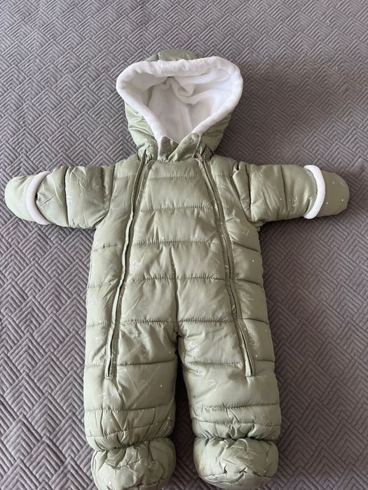 Продается детский комбинзон