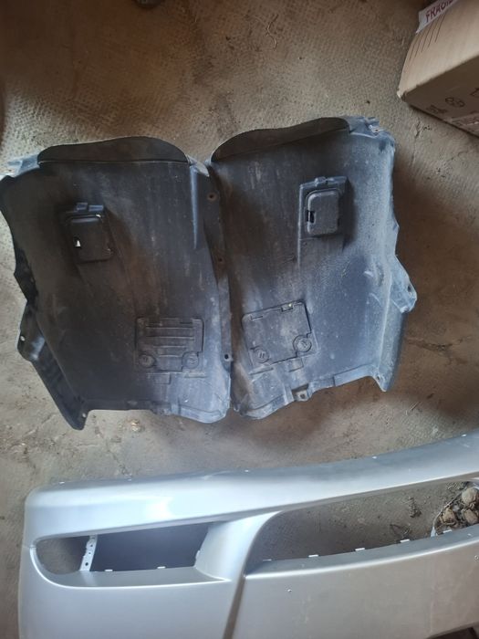Vând piese bmw e90