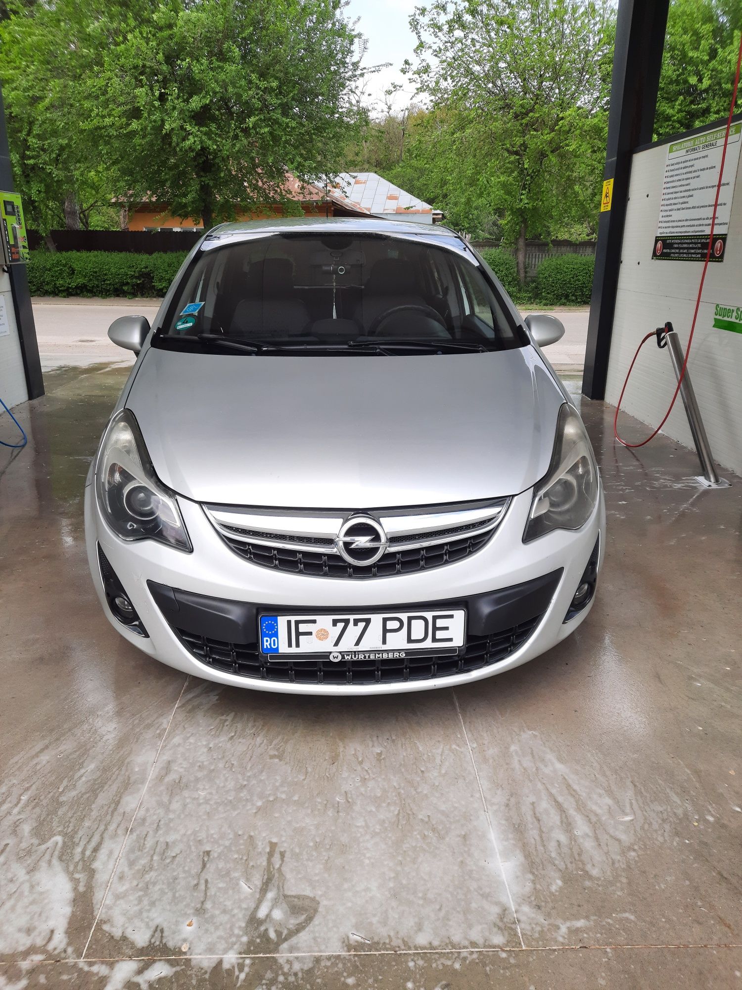 Vând Opel Corsa 2013