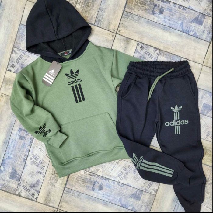 Спортен екип/анцунг от две части за деца и бебета