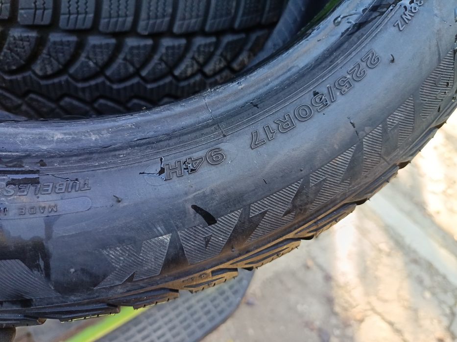 Anvelope MS iarna 225 50 17 bridgestone runflat 2018 7.8-8.5mm