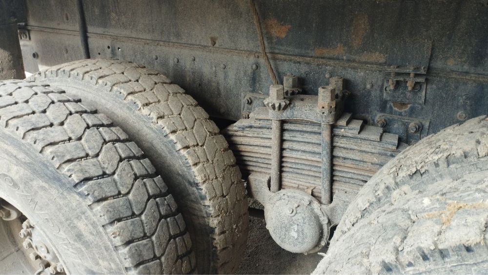 Kamaz sotiladi samosval