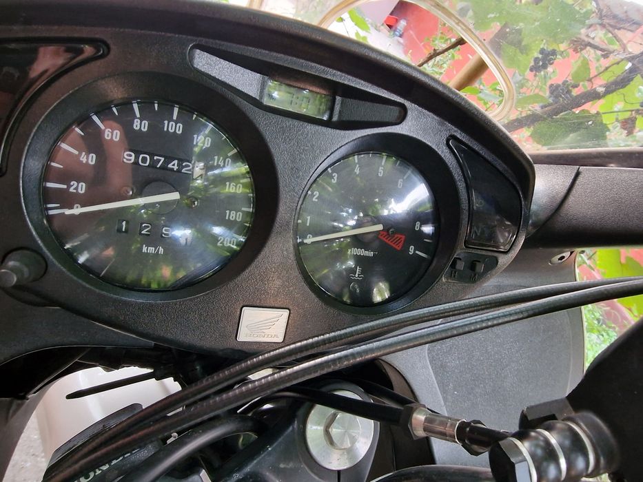 Honda Deauville NT650V