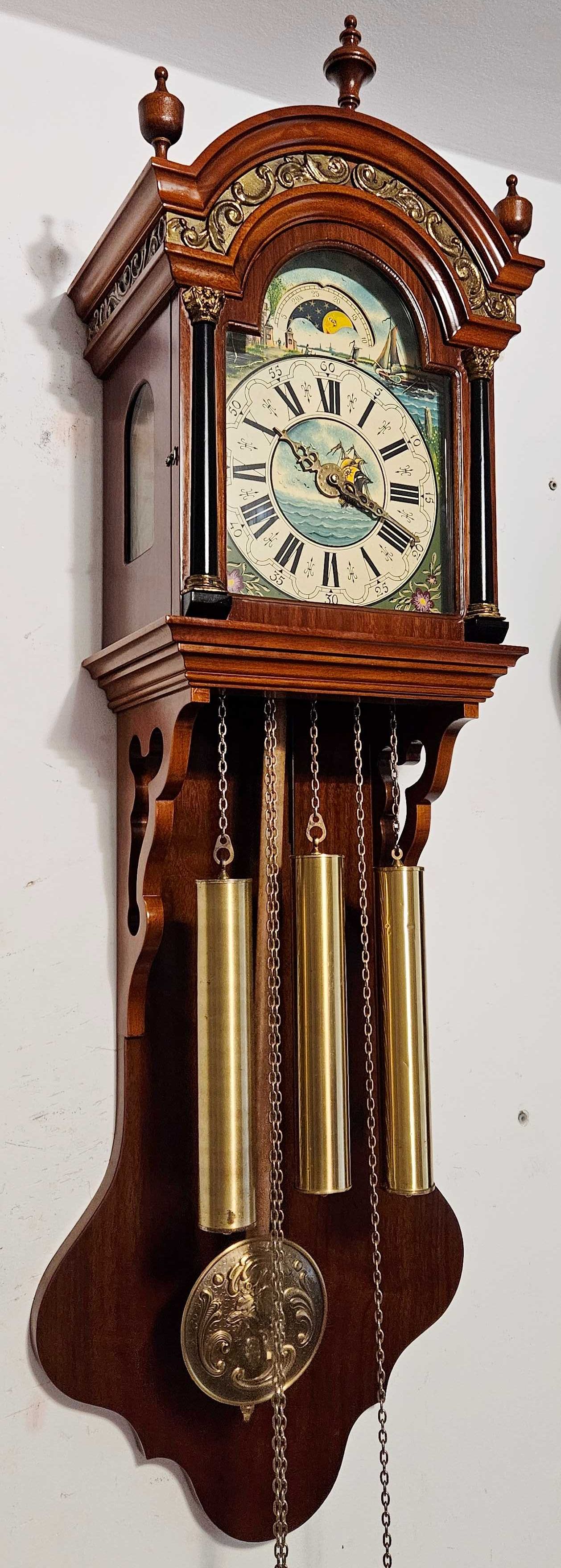Ceas de perete cu pendul si 3 greutati Hermle-Westminster