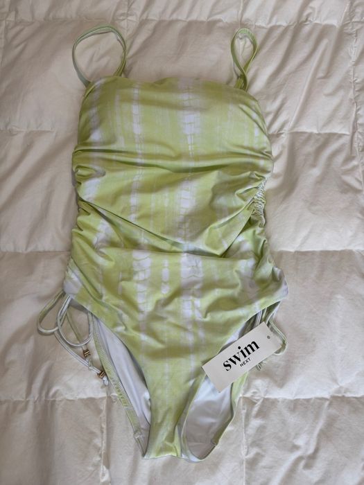 Цял дамски бански Next