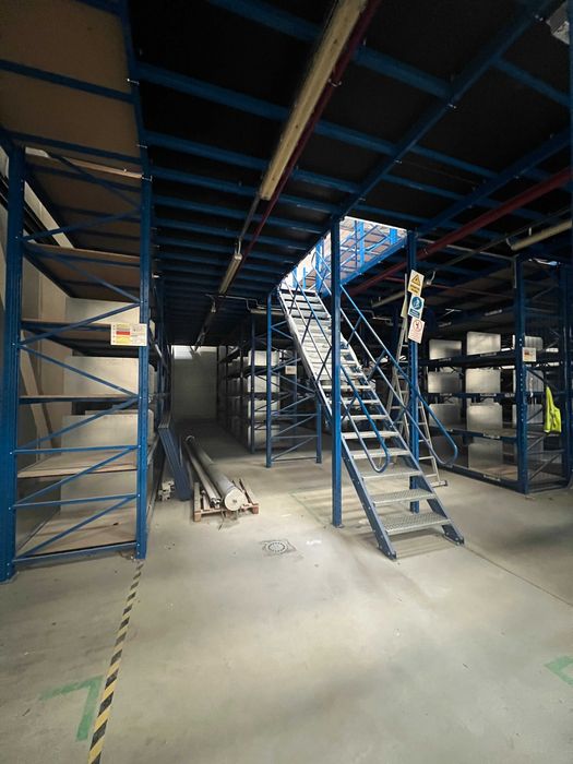 Rafturi industriale cu mezanin  -Demontate