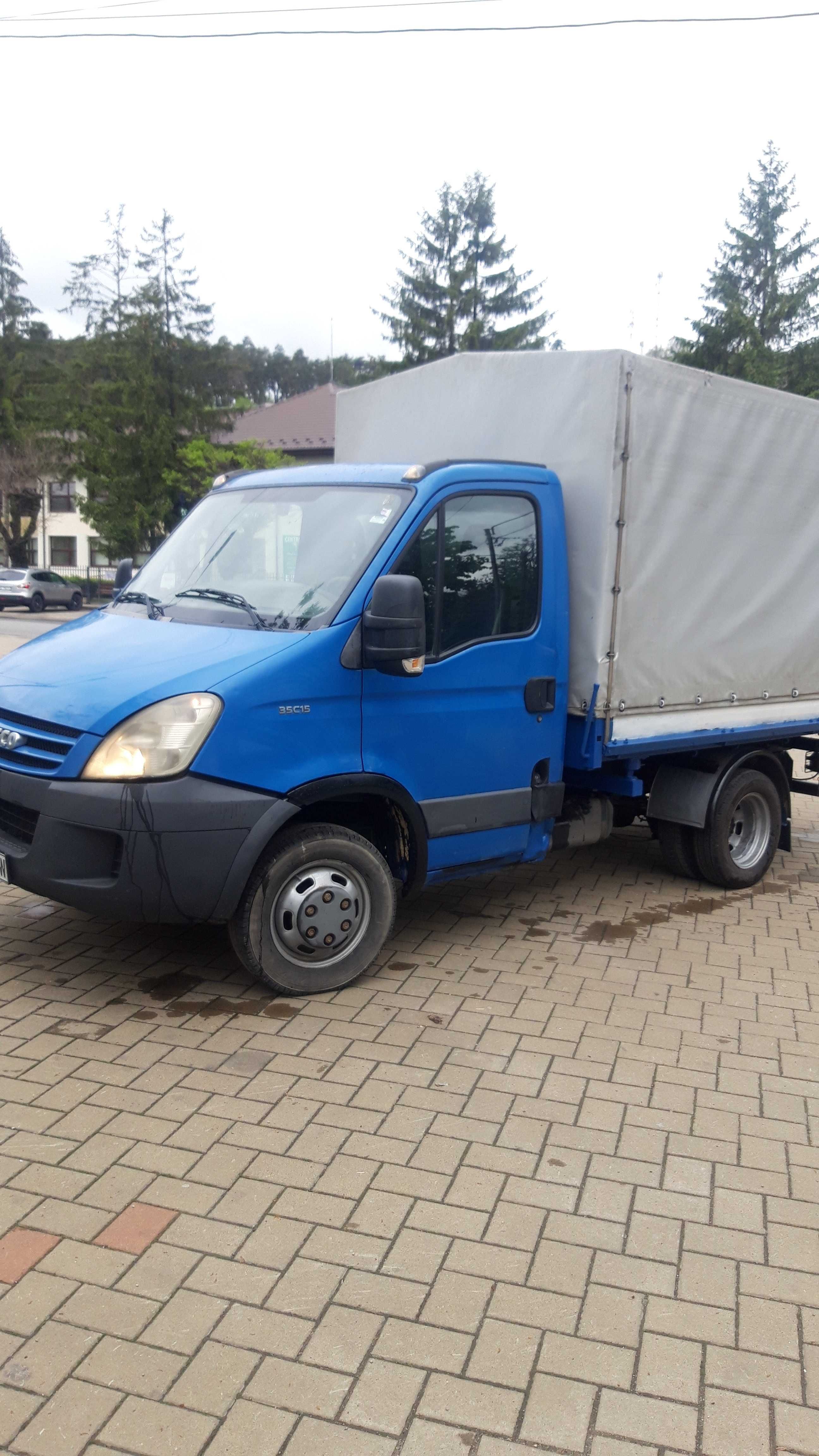Iveco Daily basculabil pe 3 parti 12000 EURO