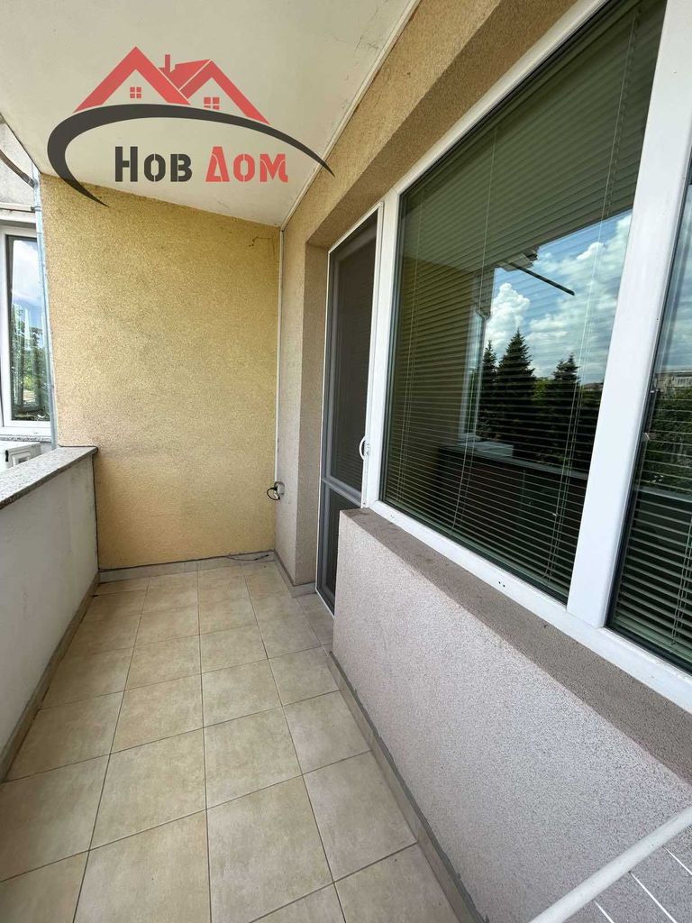 Продава се Тристаен апартамент в Велико Търново, Бузлуджа - 75 кв.м за 1360 €/кв.м - Снимка #3