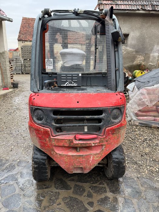 De vânzare stivuitor